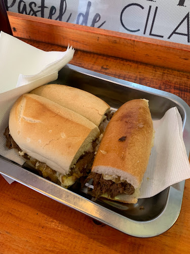 Opinii despre Dmechadas Sandwichería Conchalí în Conchalí - Gastronomía y hostelería