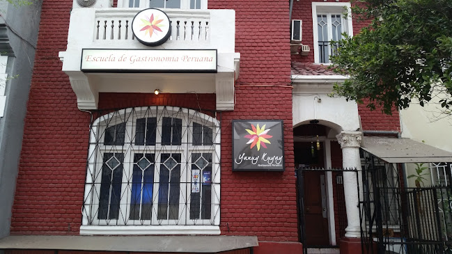 Escuela de Gastronomía Peruana Yanuy Kuyay
