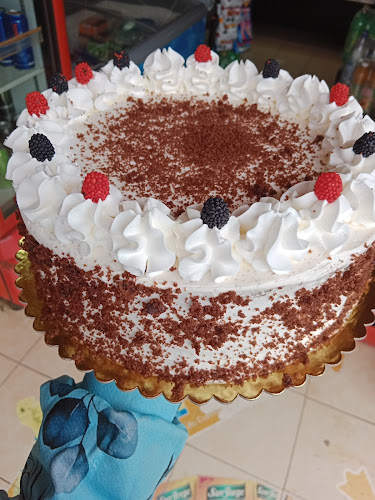 Comments and reviews of Panadería y pastelería Dulce Belén