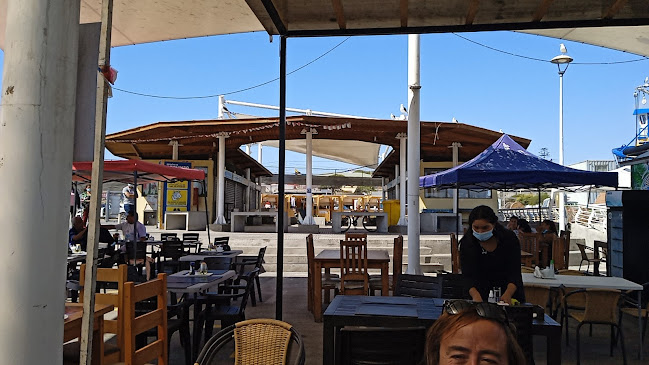 Caleta de Guayacán - Gastronomía y hostelería