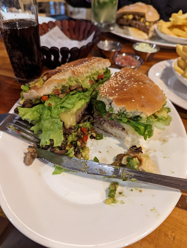 Ruka Pucon Restaurante Open Times