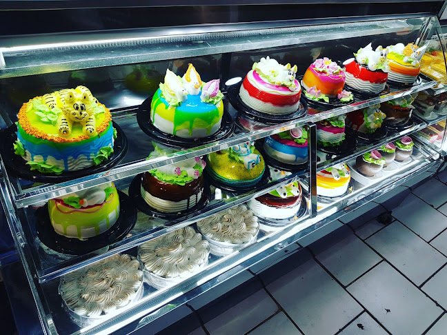 Pasteleria La Victoria - Maipú