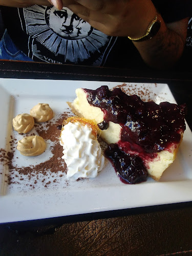 Restorán Rossonero - Gastronomía y hostelería