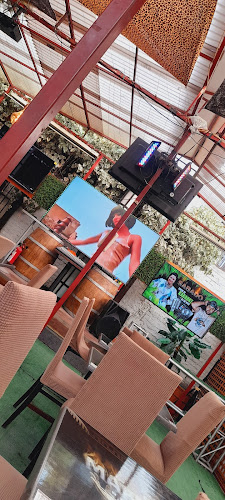 Comentarii opinii despre MAKUMBA