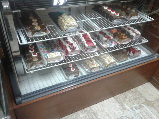 Pastry Cook - Gastronomía y hostelería