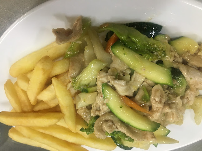 Opinii despre Oveja negra resto bar în Punta Arenas - Gastronomía y hostelería