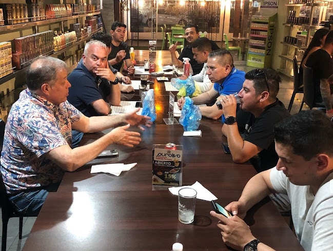 Av. La Dehesa 1201, local 108, 7690277 Lo Barnechea, Región Metropolitana