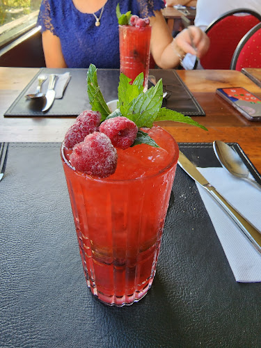 Cumbres Restobar - Temuco