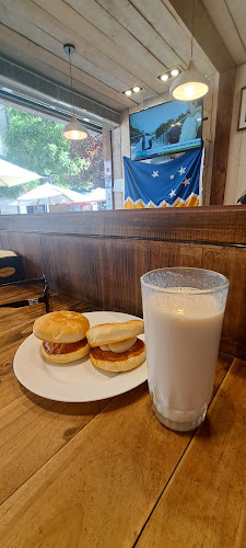 Huérfanos 1391, 8340615 Santiago, Región Metropolitana