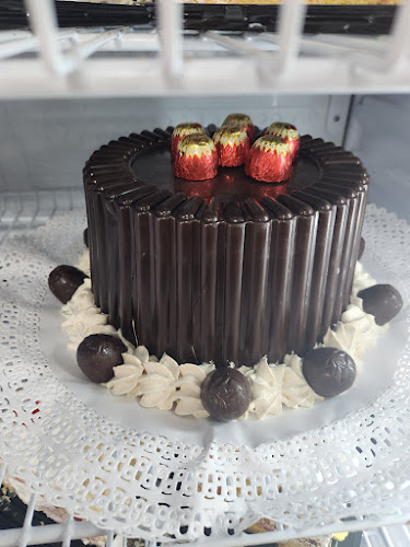 Opinii despre Pasteleria Javiera în Padre las Casas - Gastronomía y hostelería