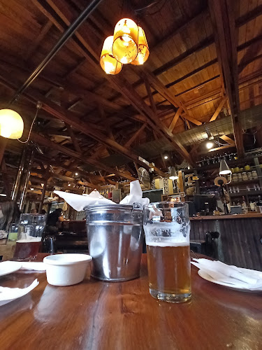 El Growler Phone number