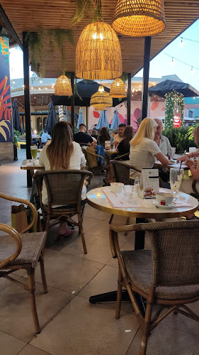 Av. Pdte. Kennedy Lateral 9001, 7591567 Las Condes, Región Metropolitana