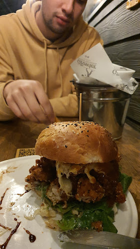 El Growler Open Times