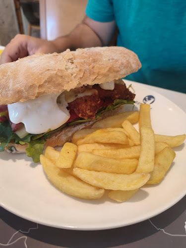 Frente al Casino Enjoy - Miguel Ansorena 160, 4920550 Pucon, Pucón, Araucanía