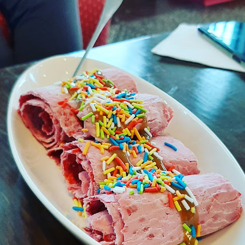 Heladeria y Cafeteria Cami Candy - Gastronomía y hostelería