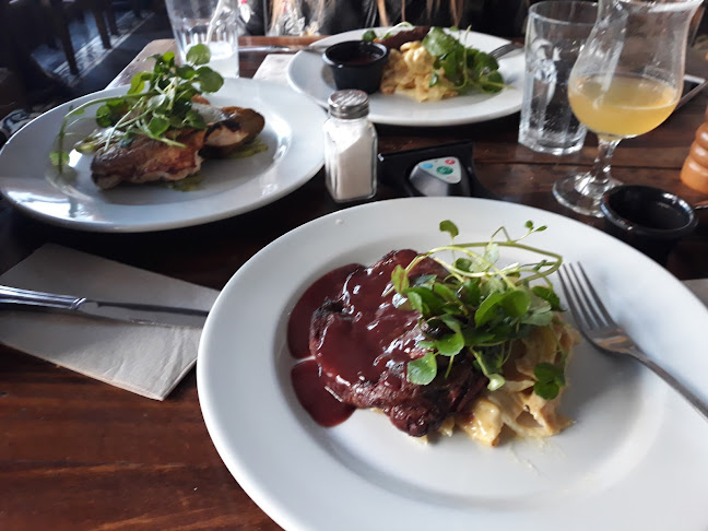 Comentarii opinii despre Tapas y Birra Comida Mediterranea Delivery