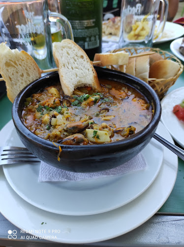 Entre Amigos Restobar Phone number