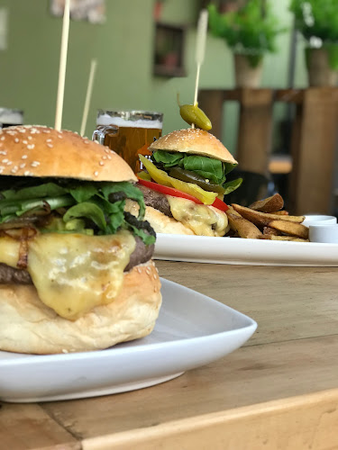 Comentarii opinii despre Jardín Tocornal