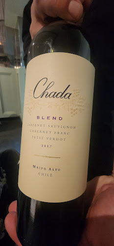 Av. Nueva Costanera 3832, local 2, 7630357 Vitacura, Región Metropolitana
