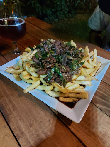 Comments and reviews of Santi Cafetería Y Sandwicheria