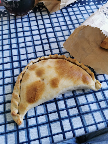 Comentarii opinii despre Fabrica De Empanadas "El Profe"