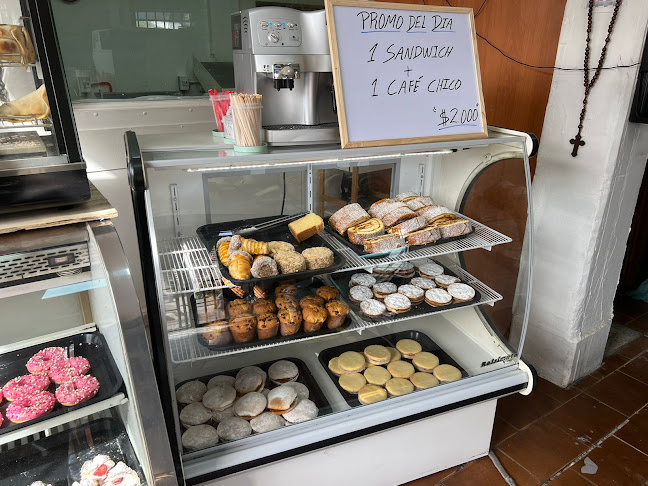 Comentarii opinii despre Panadería Pastelería Martín