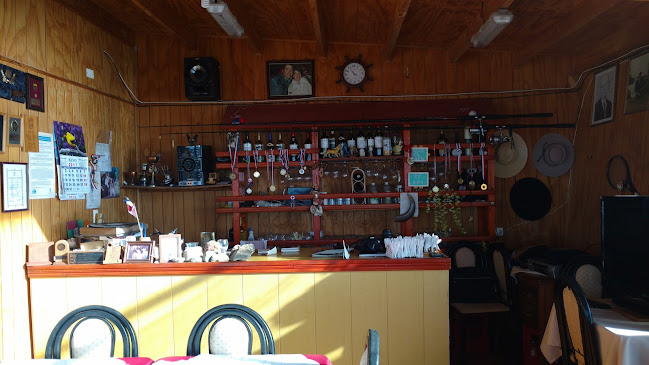 Restaurant De Turismo Yarival - Punta Lavapie