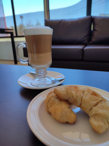 Amaretto Cafetería y Pastelería - Puerto Montt