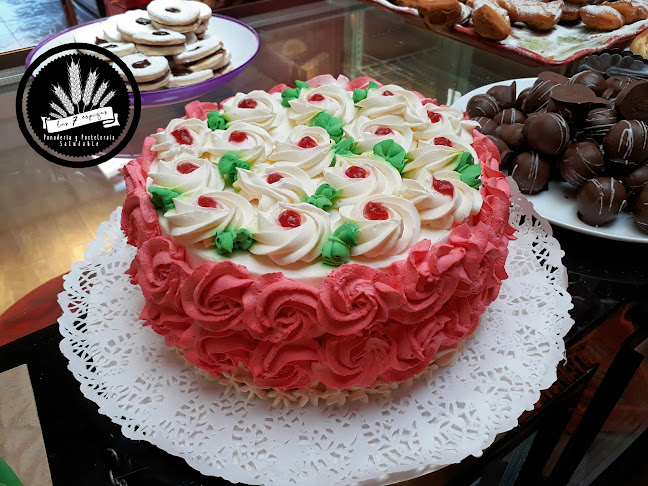 Comentarii opinii despre Panadería y Pasteleria "Las 7 Espigas"