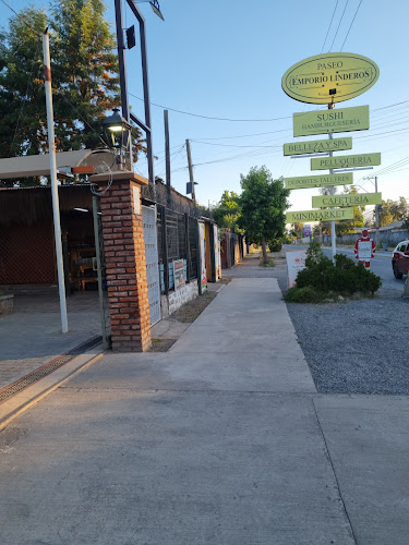 Paseo Emporio Linderos - Buin