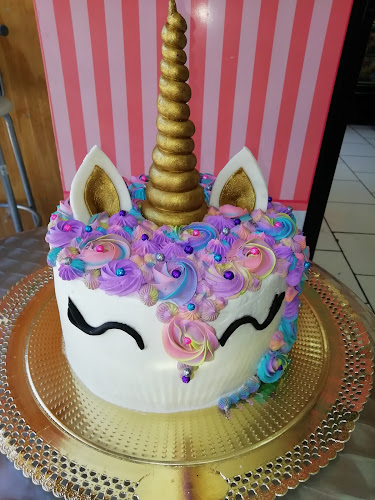 Panaderia Y Pasteleria "Dulces Tentaciones" - San Bernardo