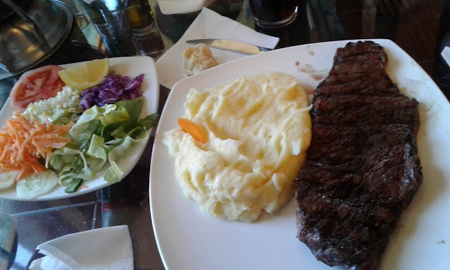 Comments and reviews of Parrilladas La Leyenda