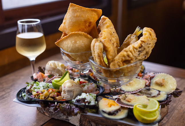 Cocinería Mary - Puerto Saavedra