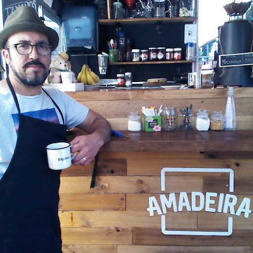 Comentarii opinii despre Cafetería Amadeira