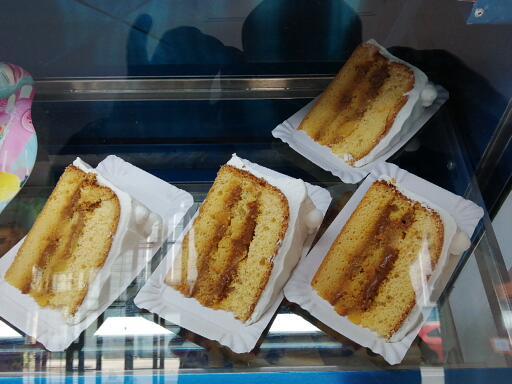 Reviews of Pastelería y minimarket dulce amor in Independencia - Gastronomía y hostelería