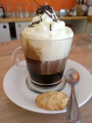 Opinii despre THE HOUSE COFFEE BAR în Ovalle - Gastronomía y hostelería