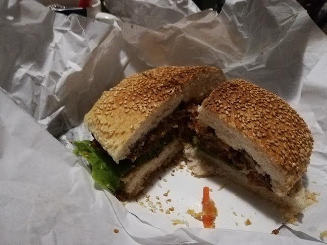 Opinii despre Luscious Big Burger în Iquique - Gastronomía y hostelería