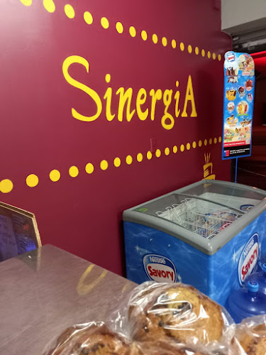 Comentarii opinii despre Pasteleria Y Panaderia Sinergia