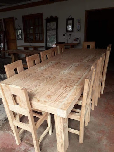 Comentarii opinii despre Empanapoli centro