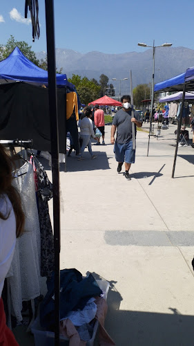 Opinii despre Feria De Departamental în Peñalolén - Gastronomía y hostelería