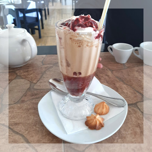 Magnolias Cafeteria Restaurant - Gastronomía y hostelería