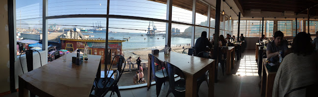 Puertomadero Restaurant Phone number