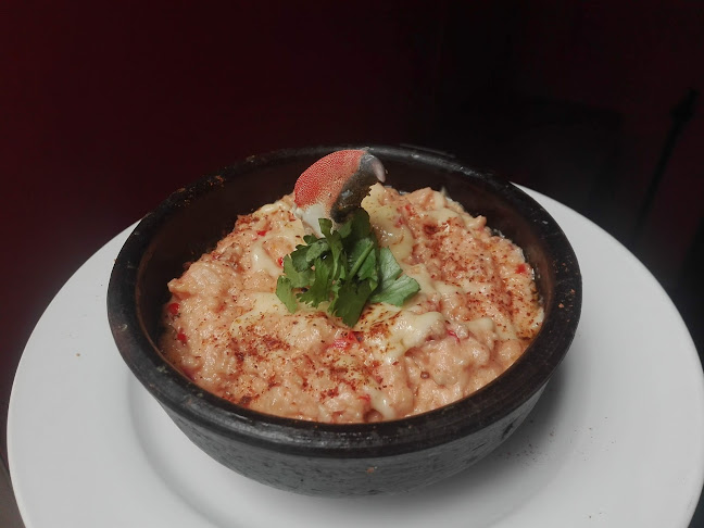 Sabores Comida Criolla e Intercultural