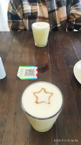 Cevichazo Restaurant Open Times