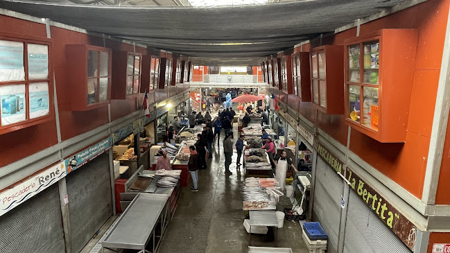 Opinii despre Restaurante Puerto Fritos în Puerto Montt - Gastronomía y hostelería