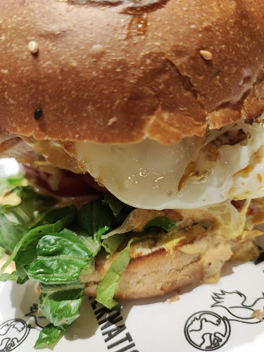 Chicken International Restaurant - Gastronomía y hostelería