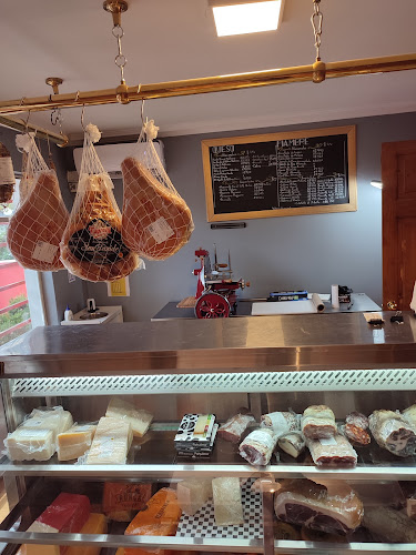 Reviews of Fiambrería La Tabla in Las Condes - Gastronomía y hostelería