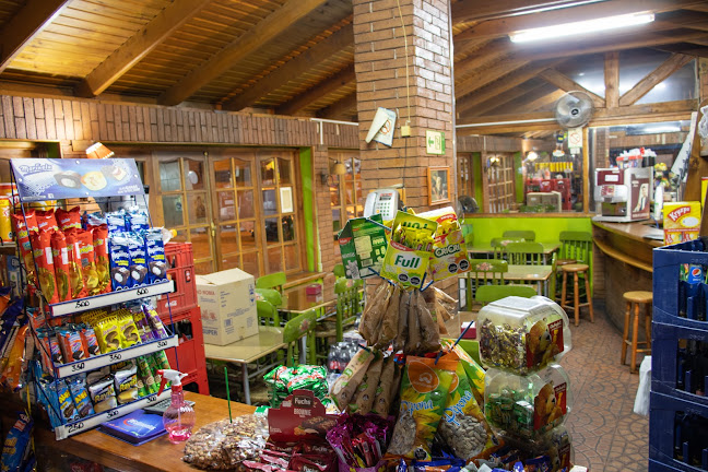 Restaurant D'Lara Del Terminal