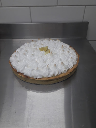 Panadería y Supermercado San Francisco del Valle - Gastronomía y hostelería