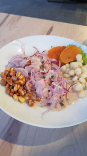 Comments and reviews of LaNacional Mall Plaza Los Dominicos